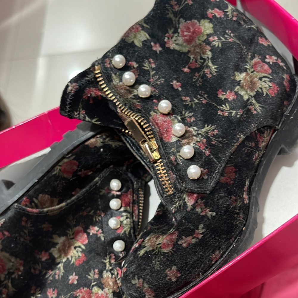 GB GIANI BINI GIRLS BOOTS SZ 12